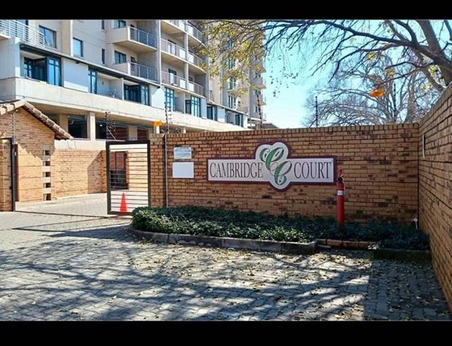 1 BEDROOM APARTMENT FOR SALE IN HATFIELD